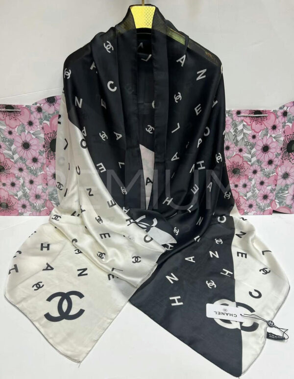 Chanel палантин PR880847