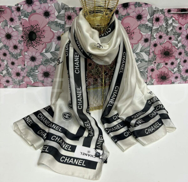 Chanel палантин PR137690 2