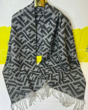 Fendi палантин PR281429