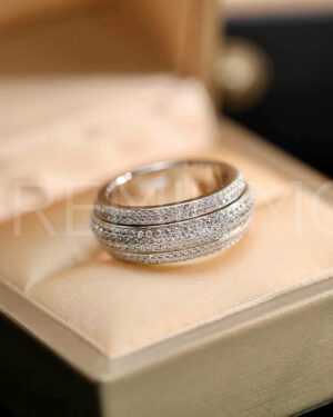 Piaget кольцо PR792475