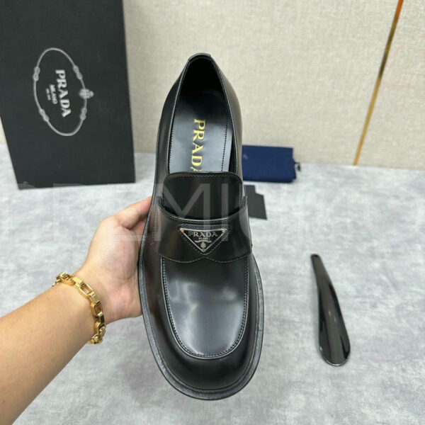 Prada лоферы PR868730 6