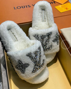 Louis Vuitton шлепанцы PR450958