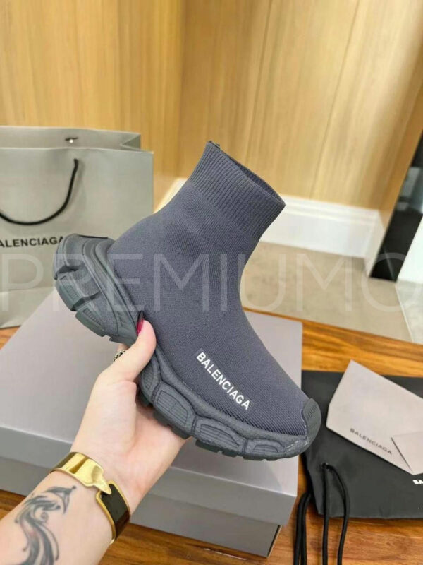 Balenciaga кроссовки PR555279