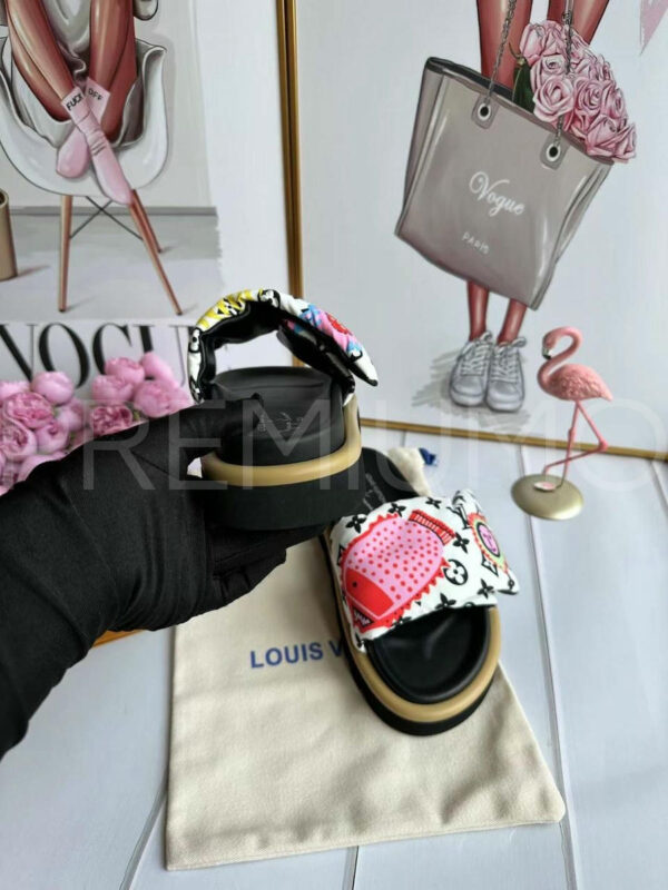 Louis Vuitton шлепанцы PR131738 8