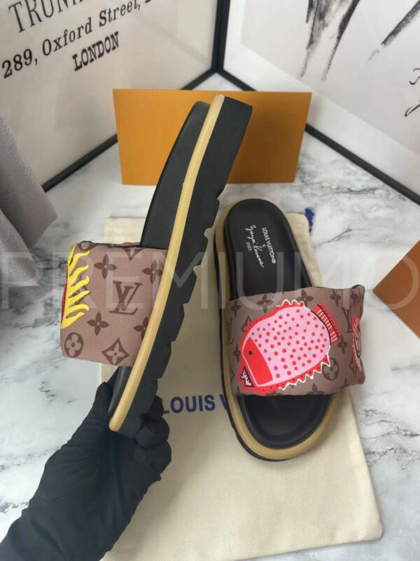 Louis Vuitton шлепанцы PR933298 6