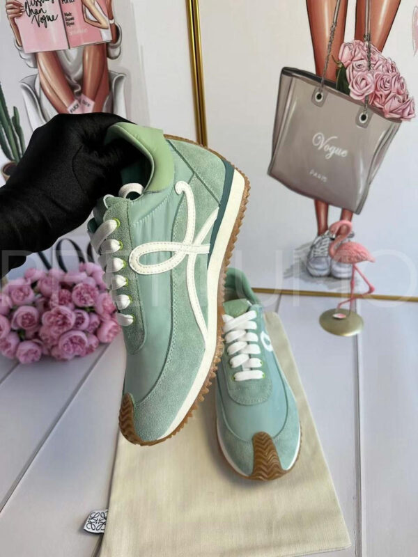 Loewe Flow Runner кроссовки замшевые PR677226 7