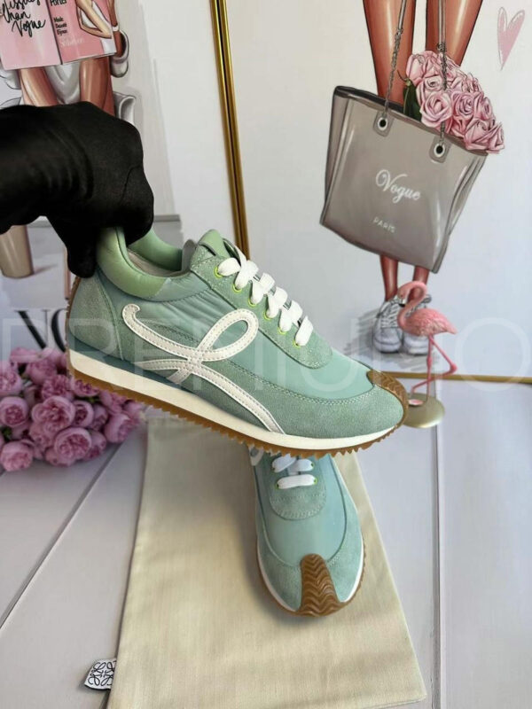 Loewe Flow Runner кроссовки замшевые PR677226