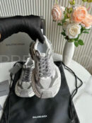 Balenciaga кроссовки PR528647 15