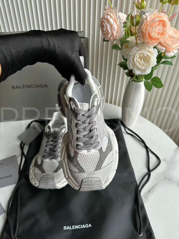 Balenciaga кроссовки PR528647 5