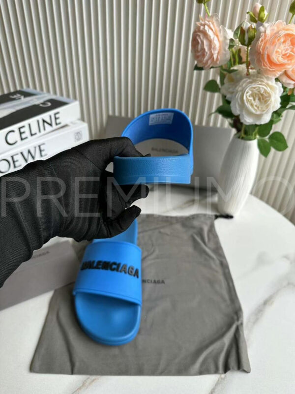 Balenciaga шлепанцы PR260976 11