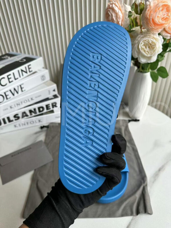 Balenciaga шлепанцы PR260976 12