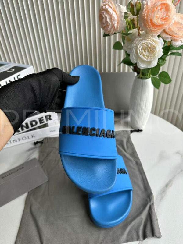 Balenciaga шлепанцы PR260976 7