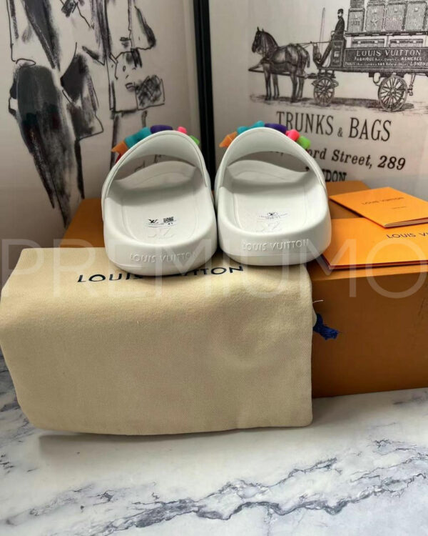 Louis Vuitton шлепанцы PR938603 8