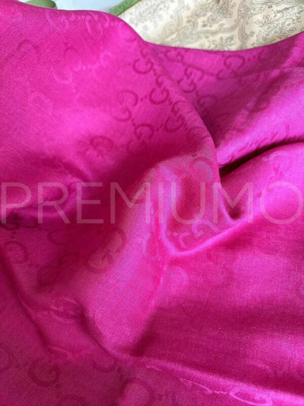 Gucci палантин PR441100 8