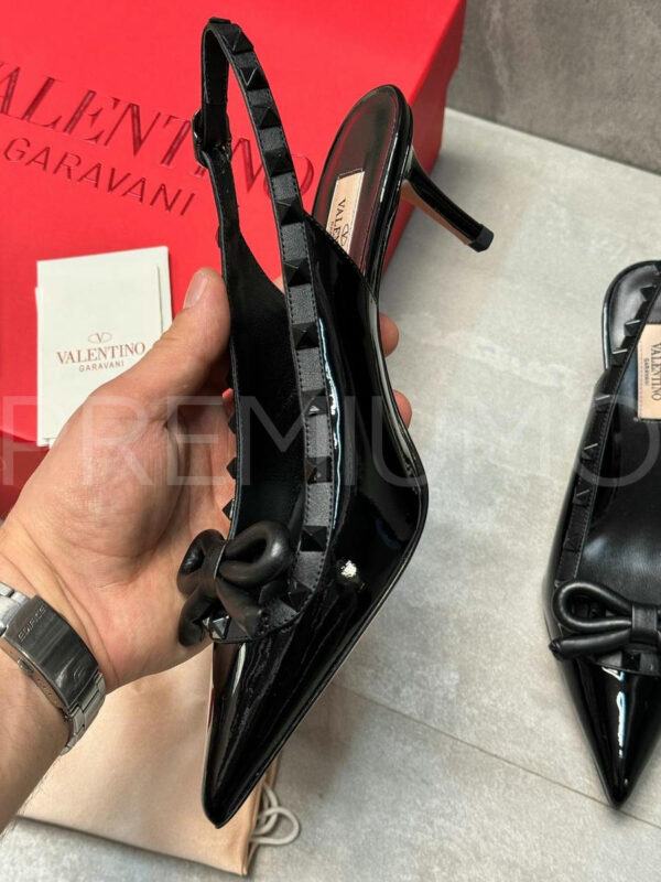 Valentino Rockstud Bow Slingback Pump In Patent Leather with Matching Studs туфли PR730979 5