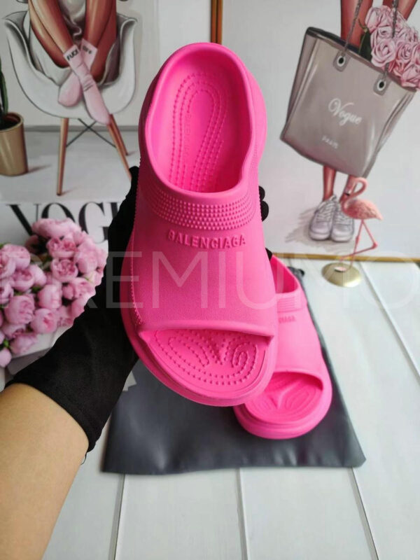 Balenciaga шлепанцы PR206913 2