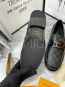 Louis Vuitton лоферы PR385991 25