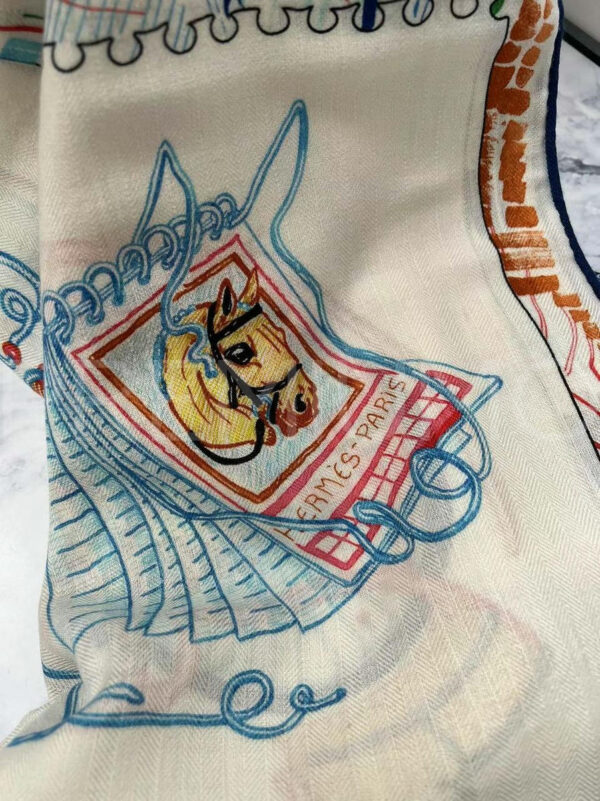 Hermes палантин PR639531 4