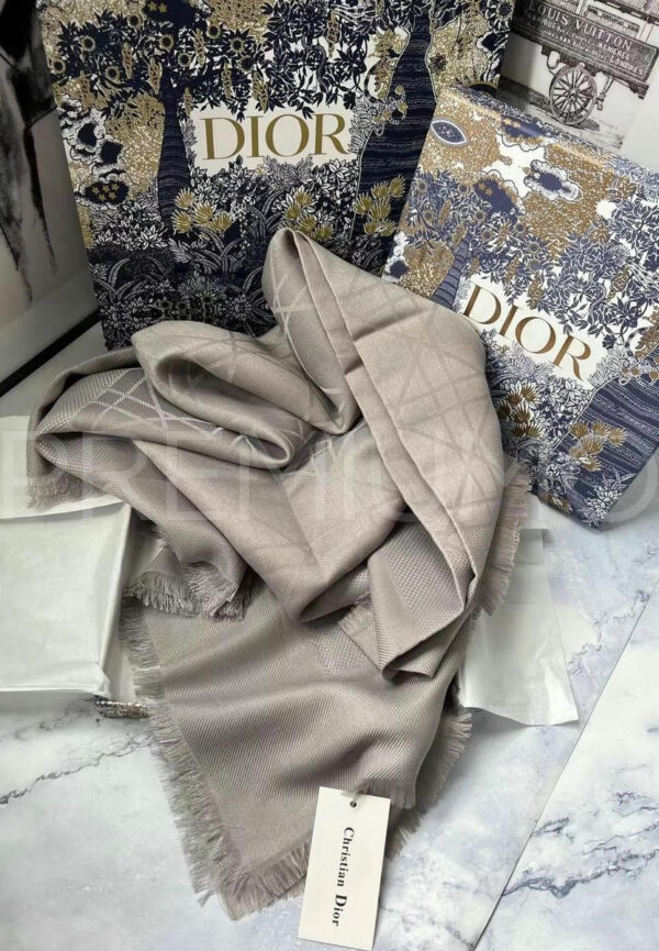 Christian Dior палантин PR747976 5