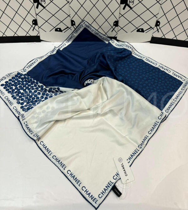 Chanel платок PR189754