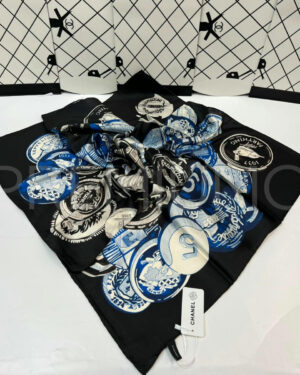 Chanel платок PR208528