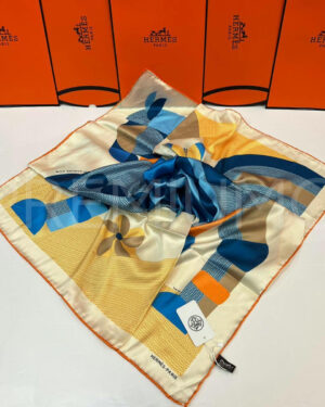 Hermes платок PR813912