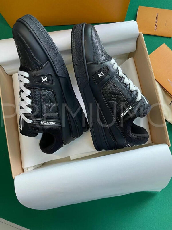 Louis Vuitton Trainer кроссовки PR201555 11