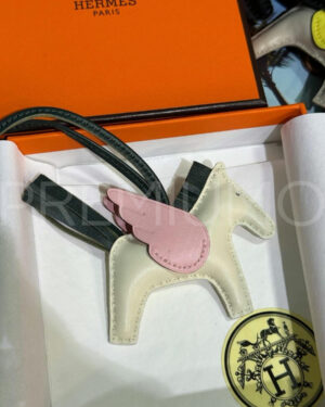 Hermes брелок PR428736