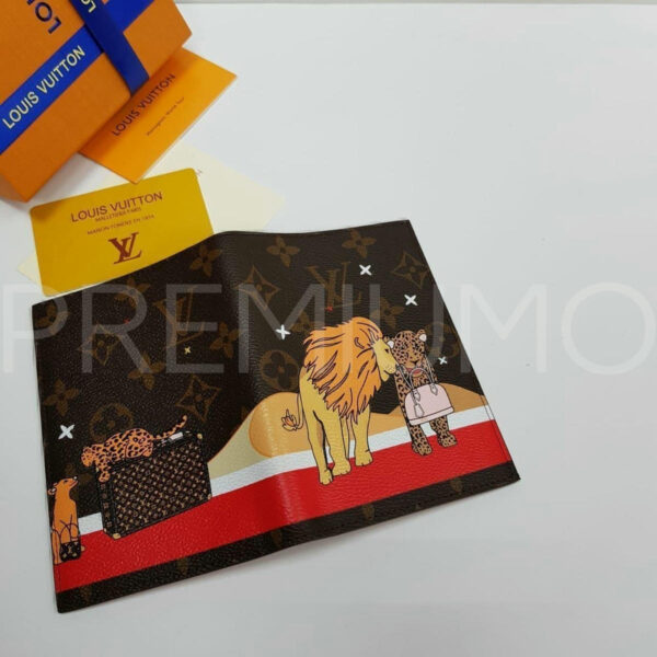 Louis Vuitton обложка на паспорт PR752924 2