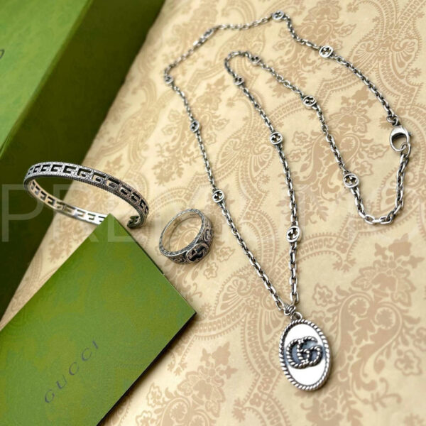 Gucci кольцо PR660007 2