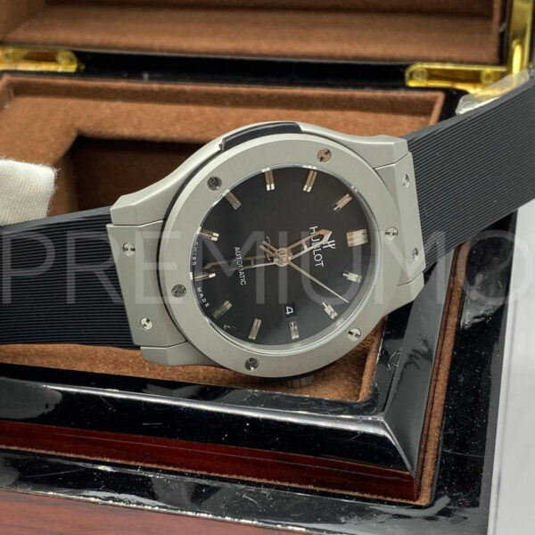 Hublot часы PR166804 2