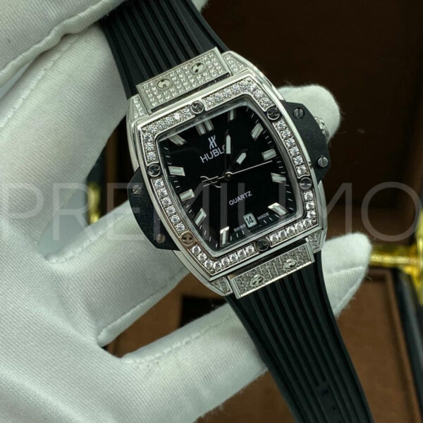 Hublot часы PR243033 2