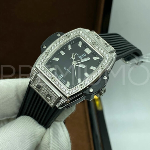 Hublot часы PR243033 3