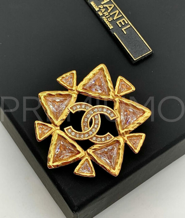 Chanel брошь PR627865 2