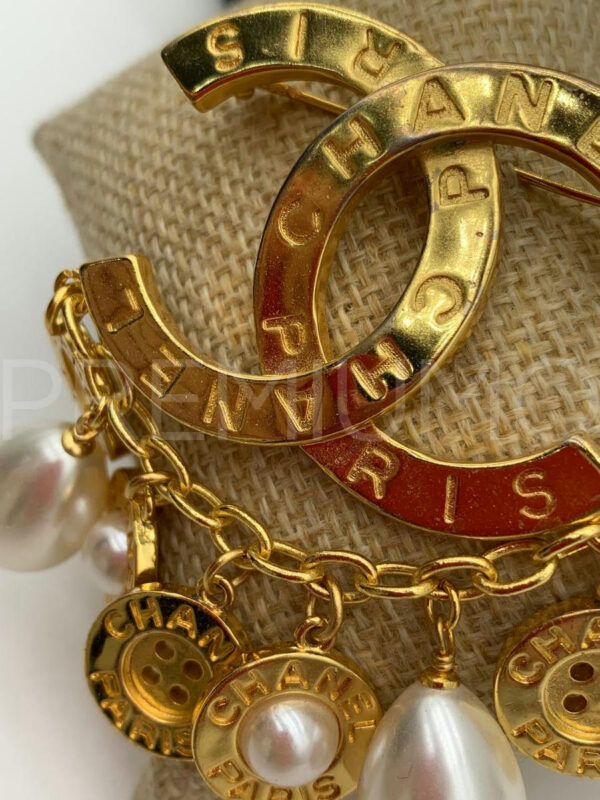 Chanel брошь PR826678 2