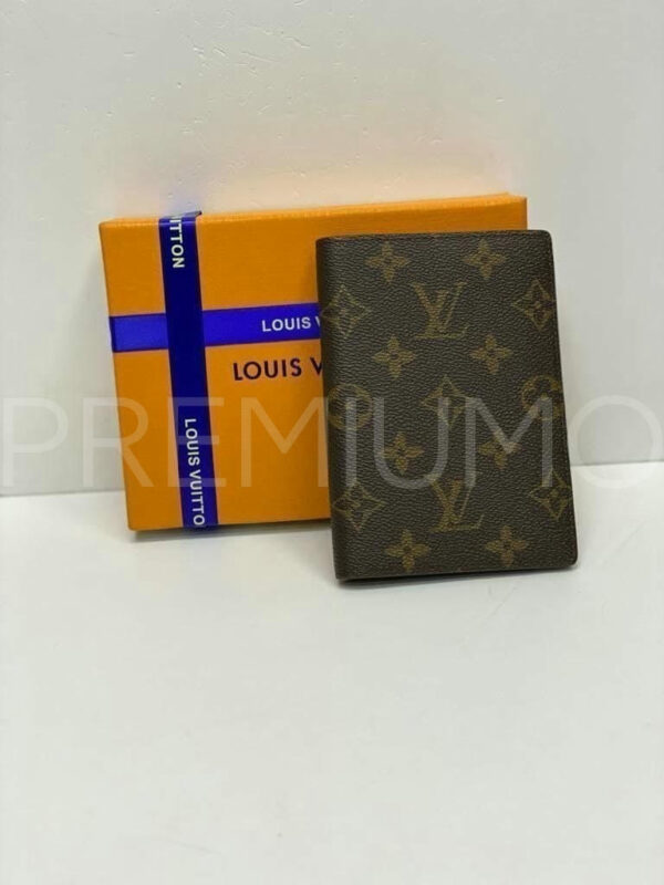 Louis Vuitton обложка на паспорт PR701844 2
