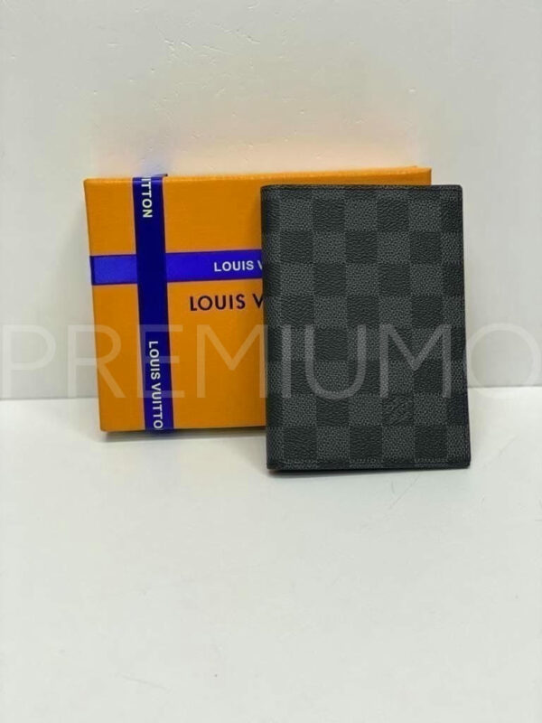 Louis Vuitton обложка на паспорт PR227162 3