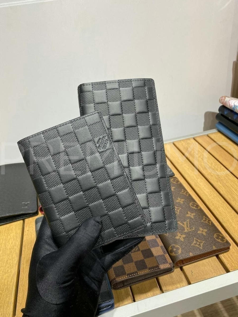 Louis Vuitton кошелек PR534482 4 Louis Vuitton кошелек PR534482 4