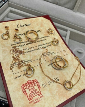 Cartier колье PR591273