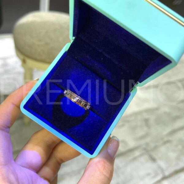 Piaget кольцо PR197334 3