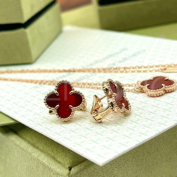 Van Cleef & Arpels серьги PR735840