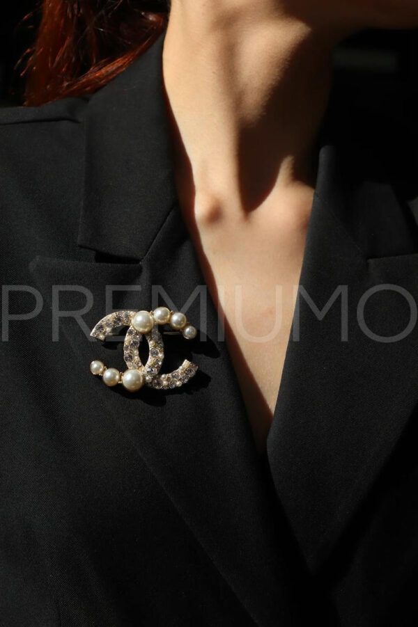 Chanel брошь PR703202 2