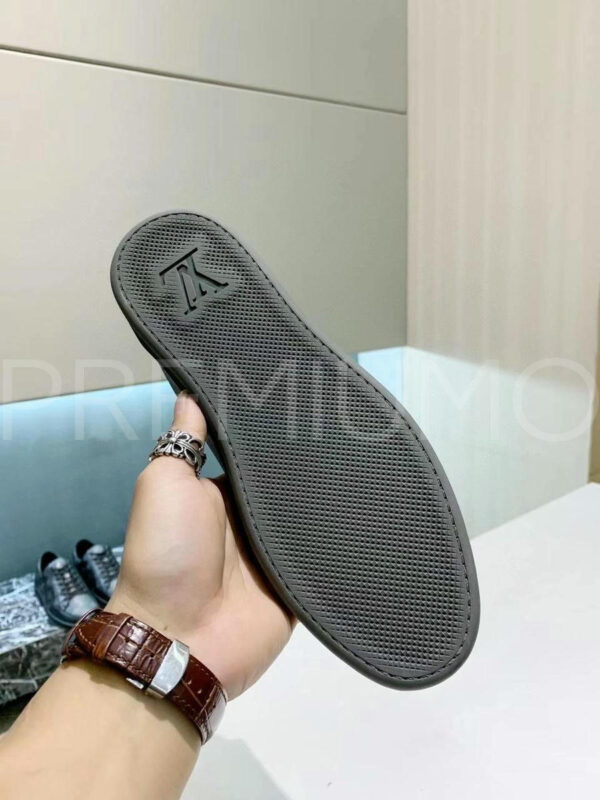 Louis Vuitton кроссовки PR828725 8