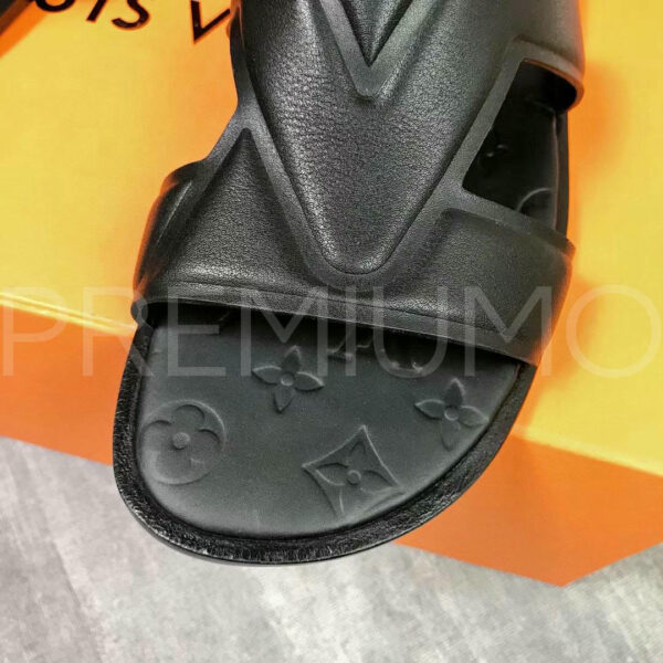 Louis Vuitton шлепанцы PR555940 5
