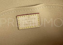 Louis Vuitton косметичка PR101818 17