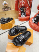Louis Vuitton шлепанцы PR335234 11