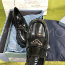 Prada лоферы PR676643 24