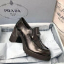 Prada лоферы PR778961 13
