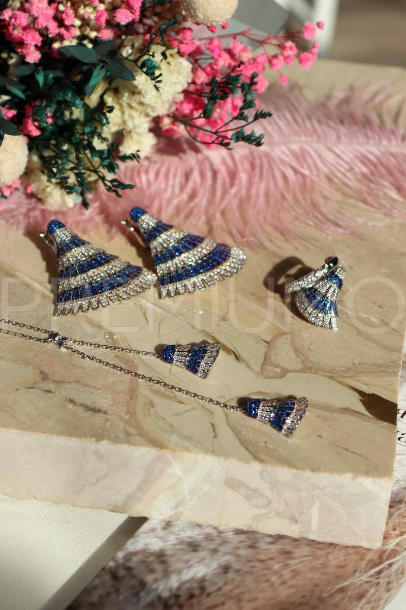 De Grisogono серьги PR266326 2 De Grisogono серьги PR266326 2