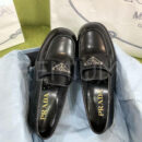 Prada лоферы PR318071 17
